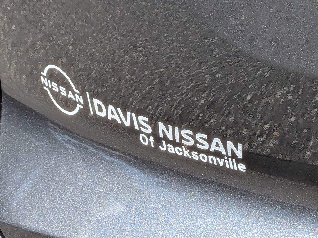 Used 2025 Nissan Pathfinder Rock Creek AWD/4WD image 12