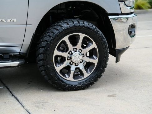 Used 2020 RAM 2500 Lone Star w/ Towing Technology Group AWD/4WD image 17