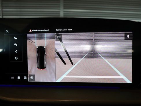 Certified 2025 Audi Q5 Premium Plus w/ Premium Plus image 24