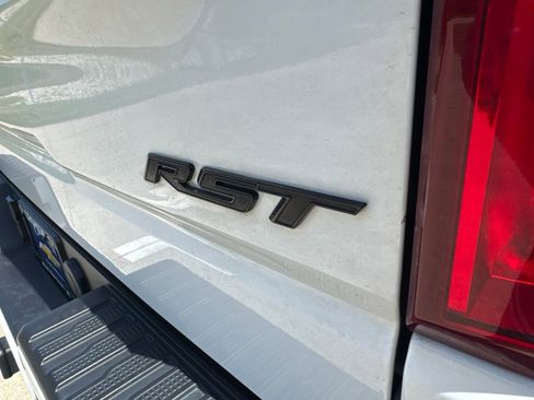 Used 2023 Chevrolet Silverado 1500 RST w/ True North Edition Plus AWD/4WD image 10