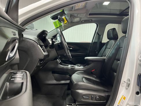 Certified 2022 GMC Terrain SLT w/ Tech Package image 13