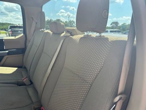 Used 2018 Ford F150 XLT RWD image 17
