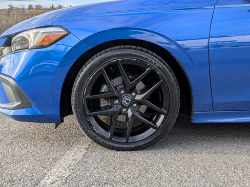 Used 2022 Honda Civic Sport image 8