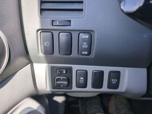 Used 2012 Toyota Tacoma 4x4 Double Cab image 28