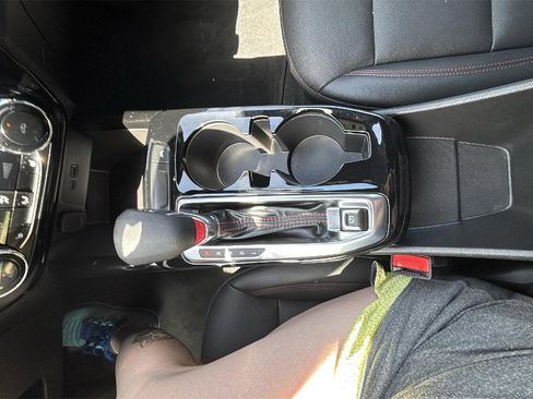 Used 2024 Chevrolet Trax RS w/ Driver Confidence Package image 22