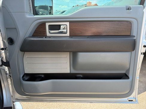 Used 2013 Ford F150 Lariat w/ Mid Equipment Group RWD image 28