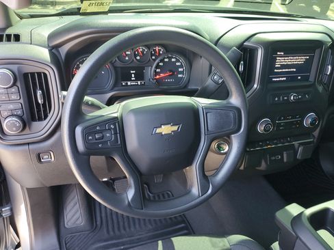 Used 2025 Chevrolet Silverado 1500 Custom AWD/4WD image 15
