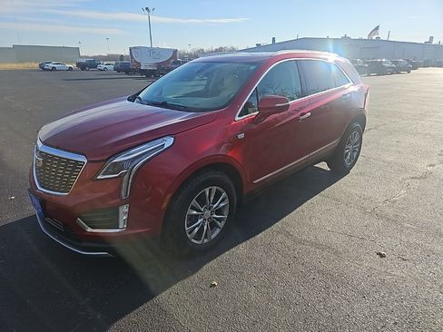 Used 2021 Cadillac XT5 Premium Luxury w/ LPO, Floor Liner Package image 2