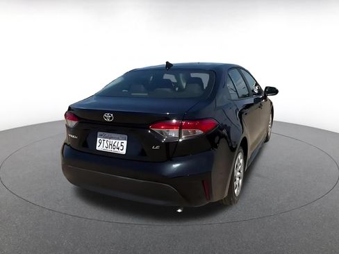 Used 2025 Toyota Corolla LE FWD image 15