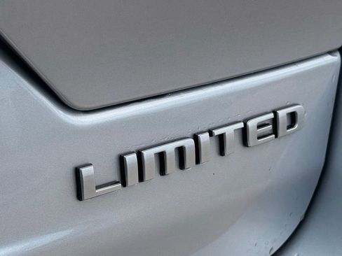 New 2026 Jeep Grand Cherokee Limited RWD image 35