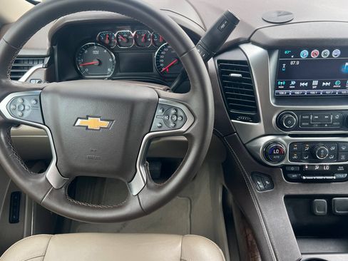 Used 2019 Chevrolet Tahoe LT AWD/4WD image 11