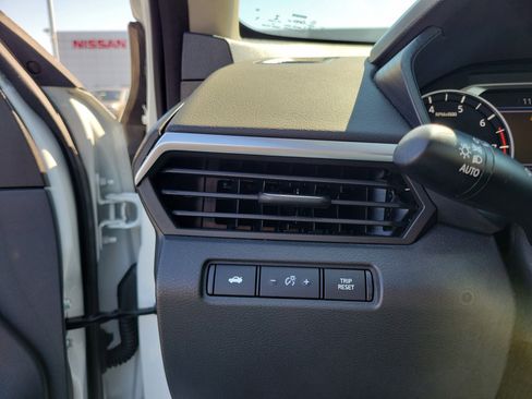 Certified 2022 Nissan Altima 2.5 SV image 20