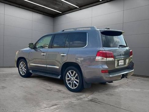 Used 2014 Lexus LX 570 4WD image 35