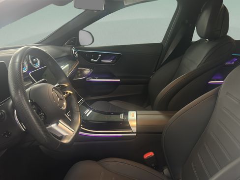 Used 2025 Mercedes-Benz C 300 Sedan image 10