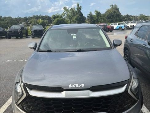Used 2023 Kia Sportage EX FWD image 13