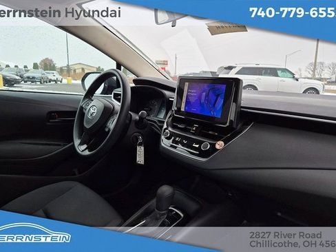 Used 2024 Toyota Corolla LE image 25
