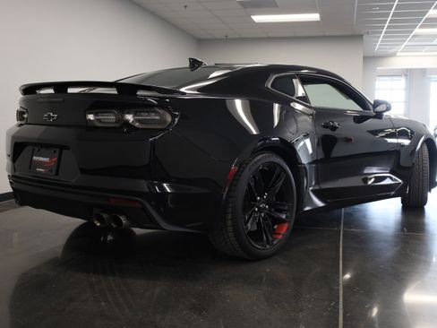 Used 2022 Chevrolet Camaro SS w/ Redline Edition image 8