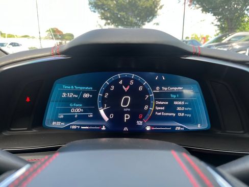 Used 2024 Chevrolet Corvette Z06 RWD image 15