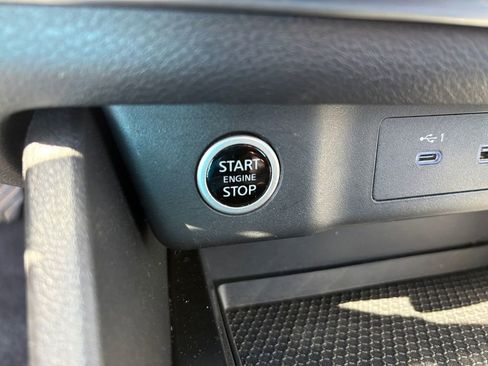 Used 2023 Nissan Rogue SV w/ SV Premium B Package FWD image 29