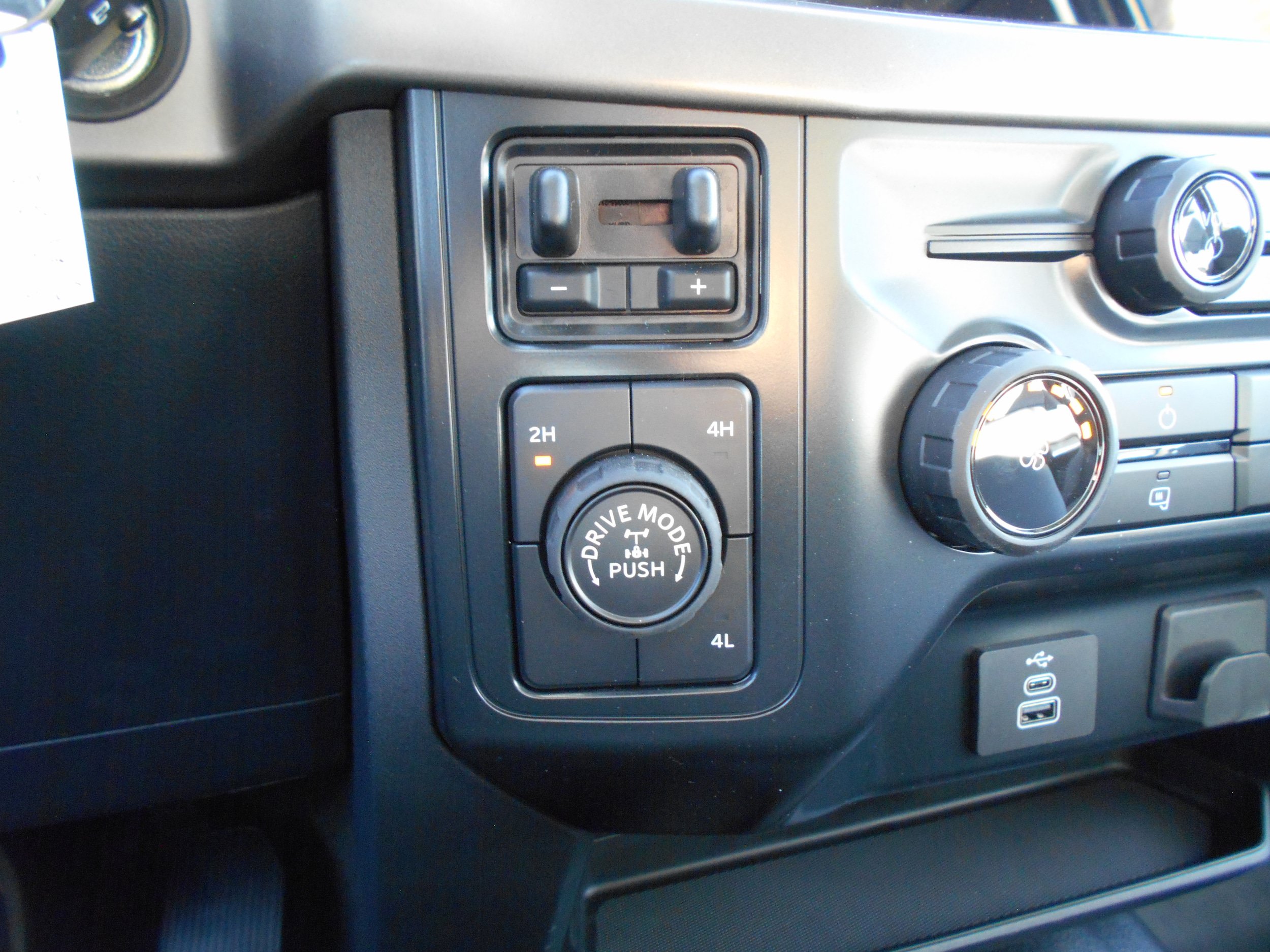 New 2026 Ford F150 XL AWD/4WD image 18