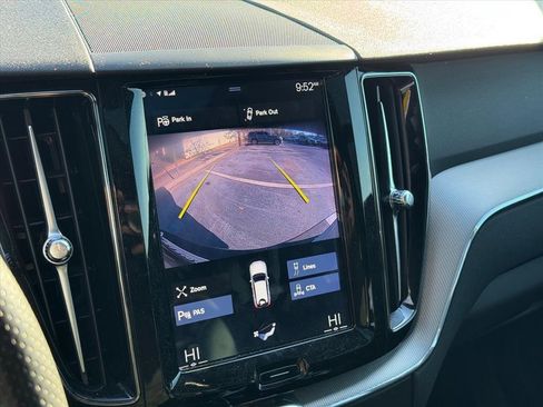 Used 2018 Volvo XC60 T5 R-Design w/ Convenience Package image 24