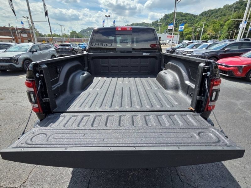 Used 2023 RAM 2500 Laramie w/ Night Edition AWD/4WD image 10