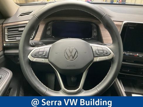 Used 2025 Volkswagen Atlas SEL image 24