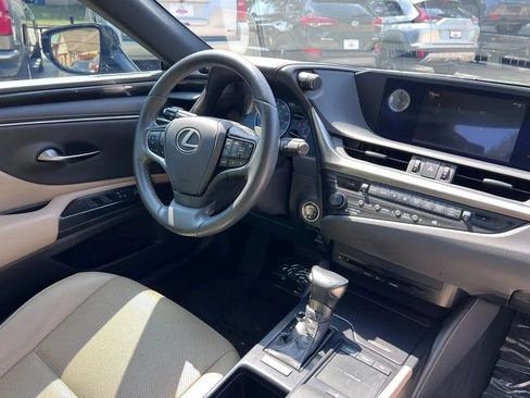 Used 2020 Lexus ES 350 w/ Accessory Package 2 FWD image 31