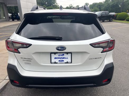 Used 2024 Subaru Outback Premium AWD/4WD image 48
