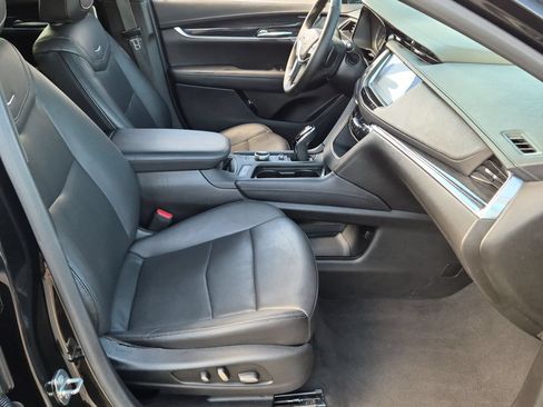 Certified 2023 Cadillac XT5 Premium Luxury AWD/4WD image 28