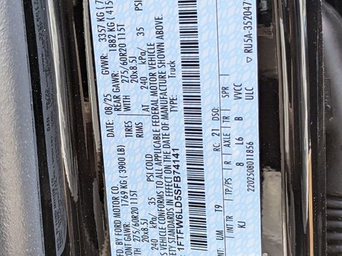 Certified 2025 Ford F150 King Ranch w/ FX4 Off-Road Package image 15