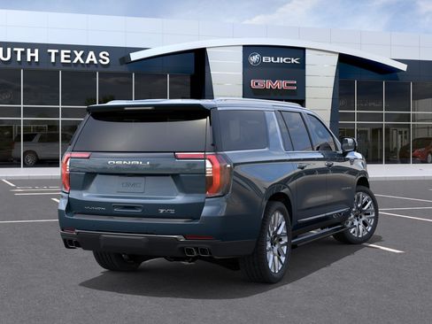 New 2026 GMC Yukon XL Denali Ultimate AWD/4WD image 4