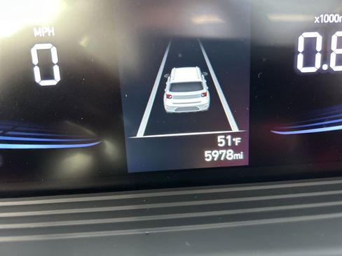 Certified 2024 Hyundai Venue SEL image 40