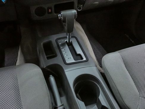 Used 2016 Nissan Frontier SV image 18