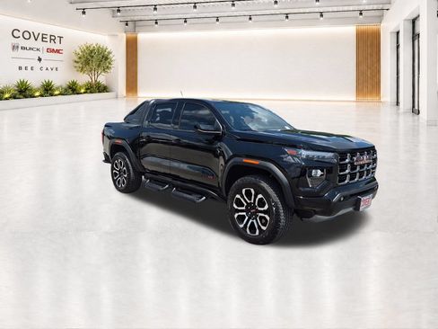 Used 2025 GMC Canyon AT4 w/ Nightfall Edition AWD/4WD image 1