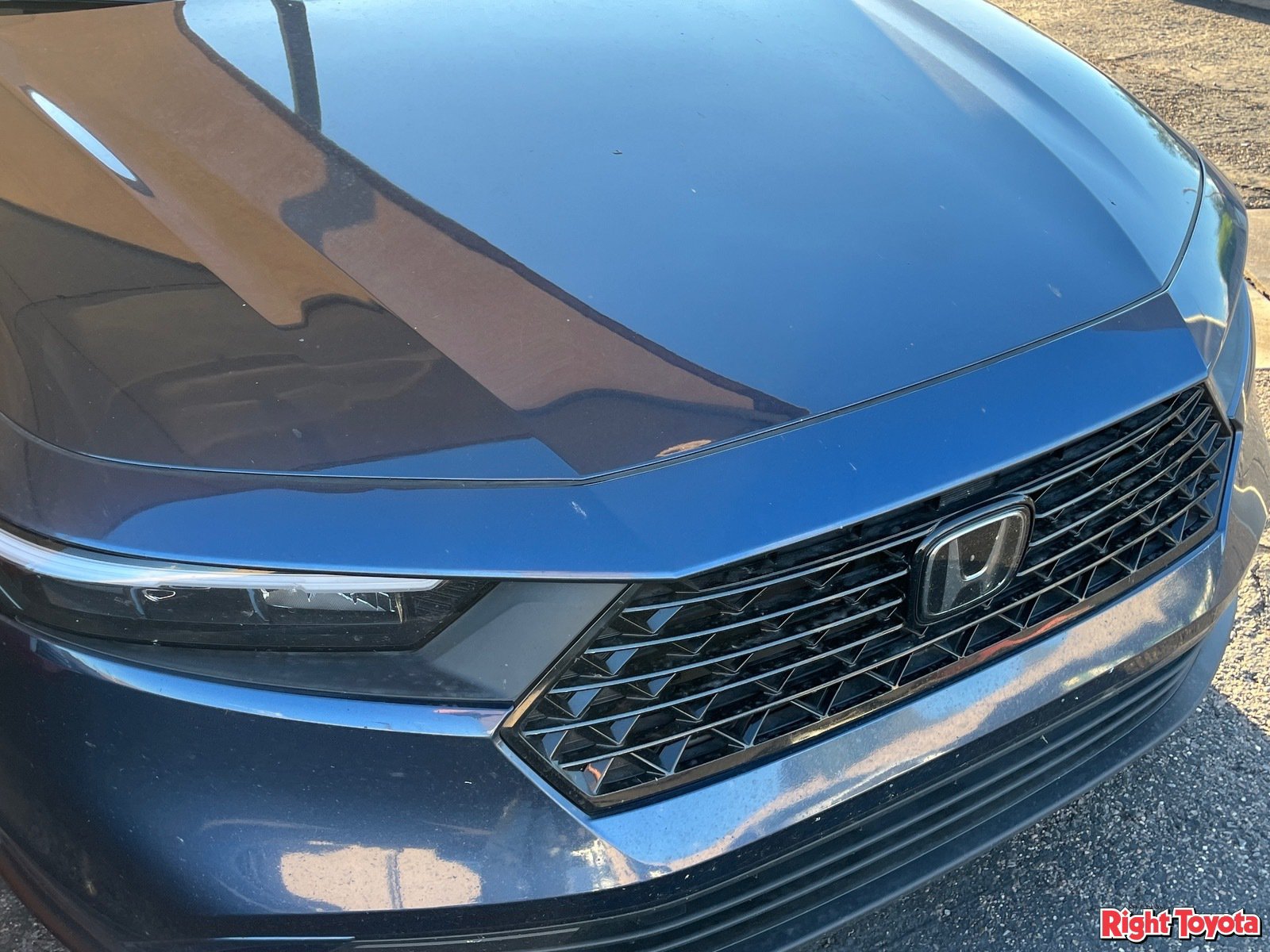 Used 2024 Honda Accord EX image 5