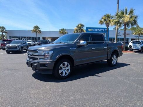 Used 2020 Ford F150 Platinum w/ Equipment Group 701A Luxury AWD/4WD image 7