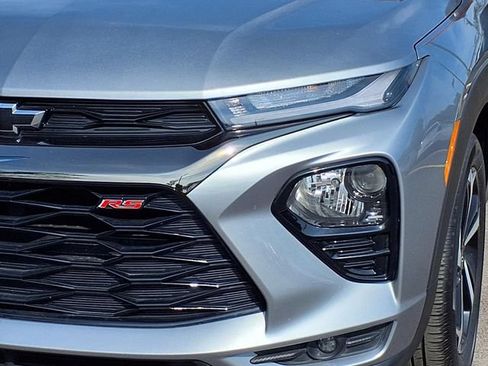 Used 2023 Chevrolet TrailBlazer RS w/ Sun and Liftgate Package FWD image 32