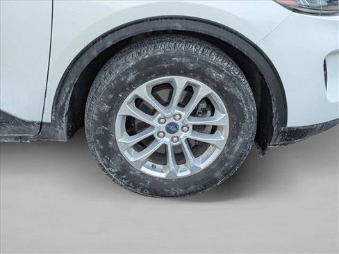 Used 2022 Ford Escape SE w/ Convenience Package image 9