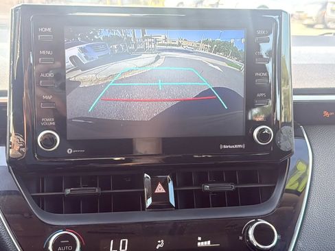 Used 2022 Toyota Corolla LE image 13