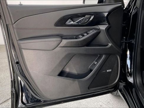 Used 2023 Chevrolet Traverse RS w/ LPO, Floor Liner Package image 21
