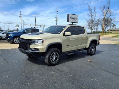 Used 2022 Chevrolet Colorado ZR2 image 6