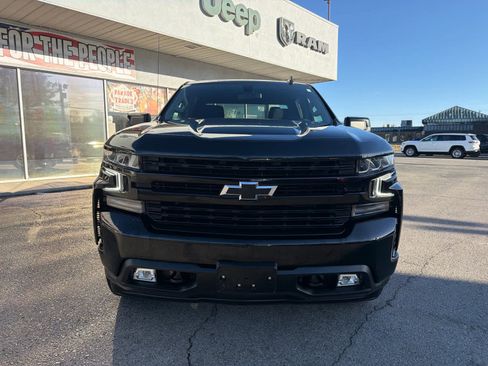 Used 2022 Chevrolet Silverado 1500 RST w/ Z71 Off-Road Package image 3