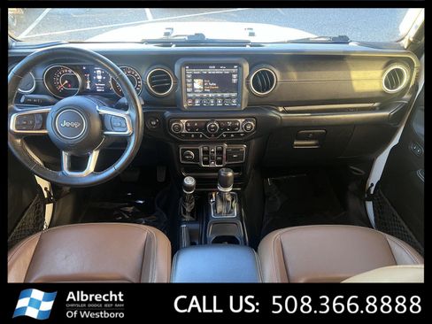 Used 2020 Jeep Gladiator Overland image 23