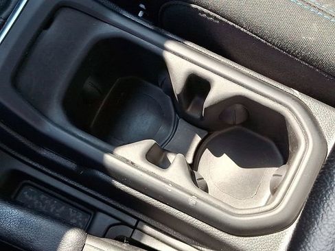 Used 2021 Jeep Wrangler Unlimited Islander image 30