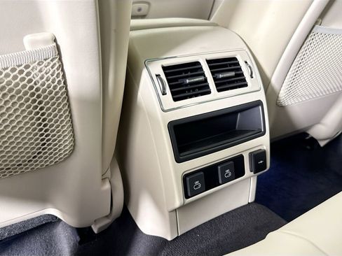 Used 2025 Jaguar F-PACE R-Dynamic S image 16