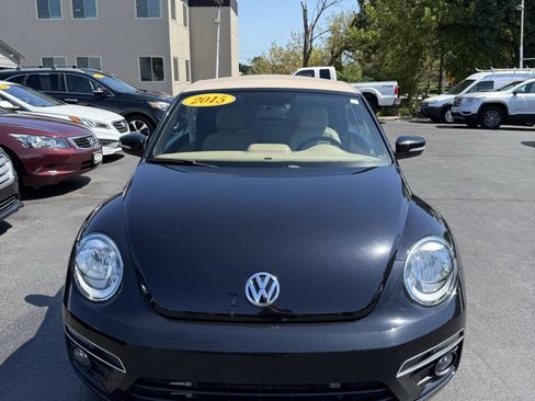 Used 2015 Volkswagen Beetle R-Line FWD image 4