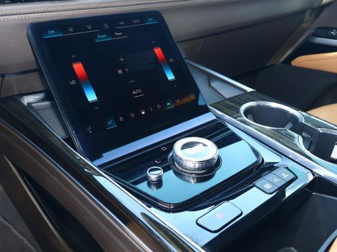 Certified 2025 Cadillac Escalade Premium Luxury w/ LPO, Floor Liner Package RWD image 32