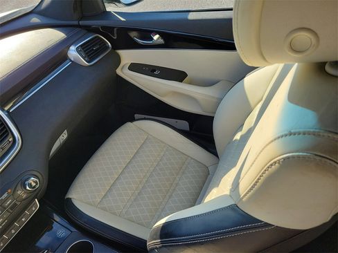 Used 2016 Kia Sorento SX w/ SXL Technology Package image 16