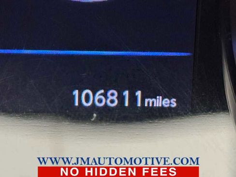 Used 2018 Nissan Rogue SV AWD/4WD image 21